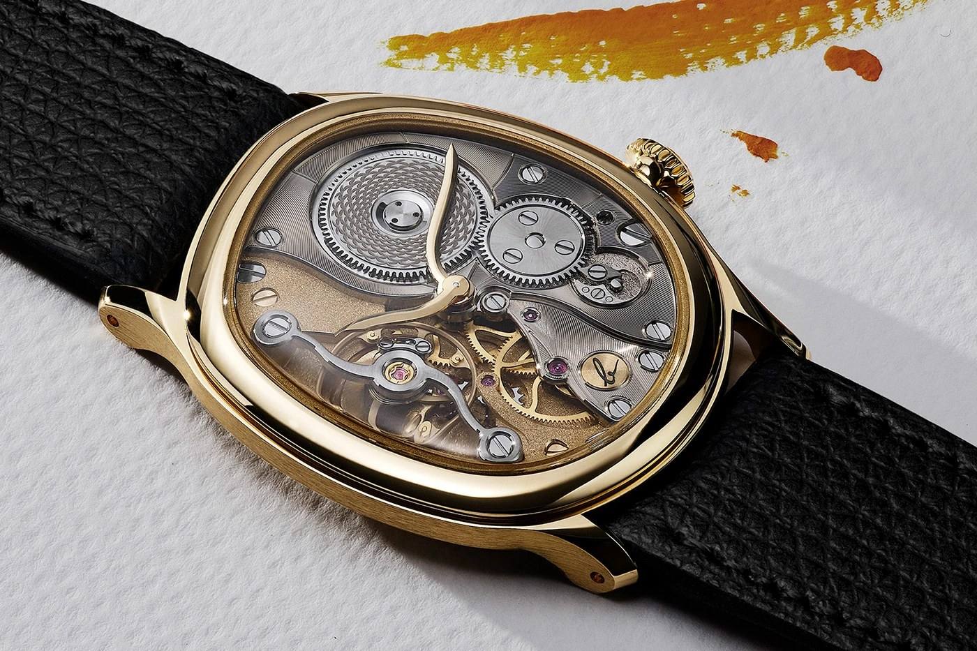 Berneron Mirage Miroir in yellow gold with mirrored openworked calibre 283 as the dial.